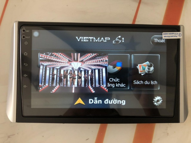 phụ kiện đồ chơi xe ô tô Bình Dương